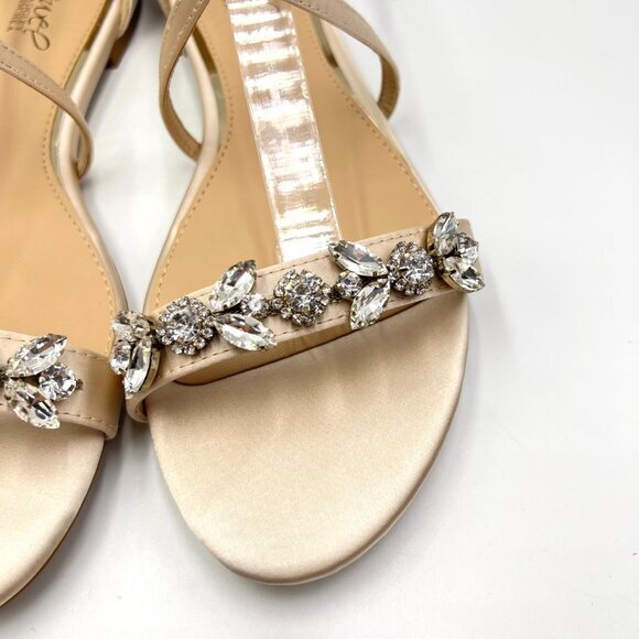 Jewel Badgley Mischka Size 8.5 Tessy Champagne‎ Satin Flats Dress Sandals Shoes - Picture 4 of 11